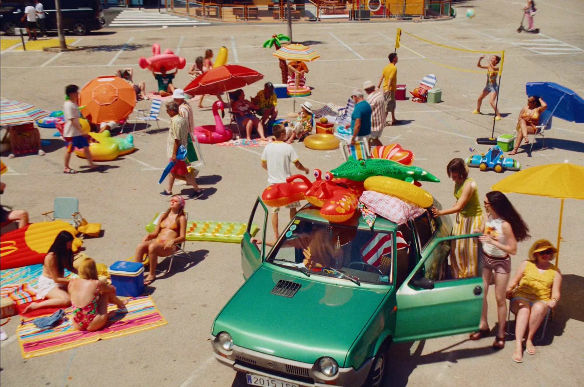 McDonald's — Mitiquísimos — colour grade still